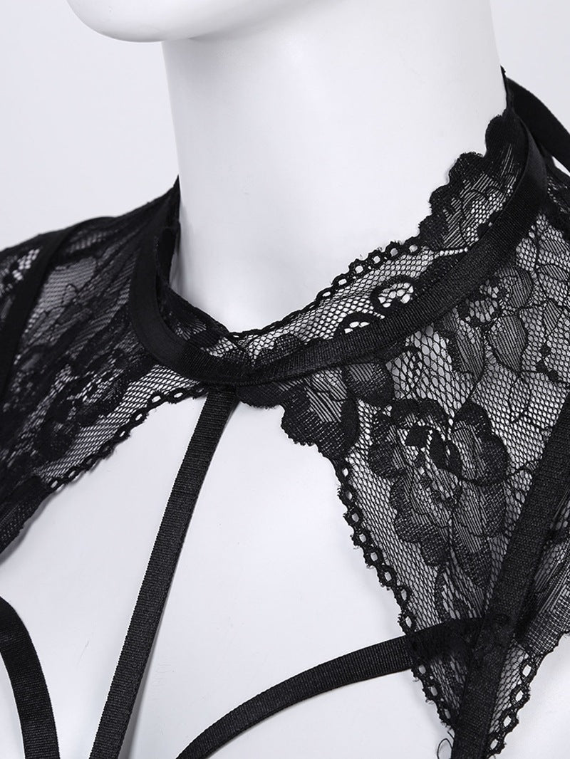 Body Petra — charol negro con aberturas