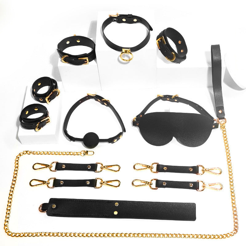 Kit Isolda — bondage en 8 piezas, herrajes dorados